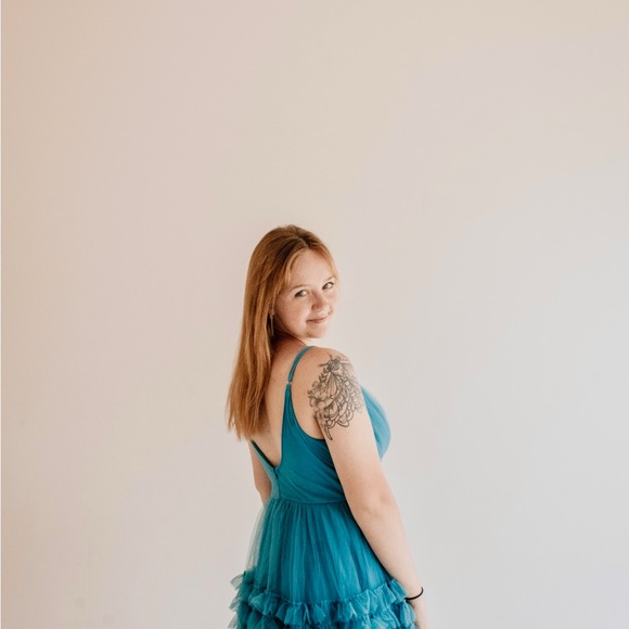 Elegant Teal Ruffled Prom Dress - Picture 3 of 3